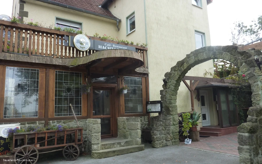Hachtorstube von Außen